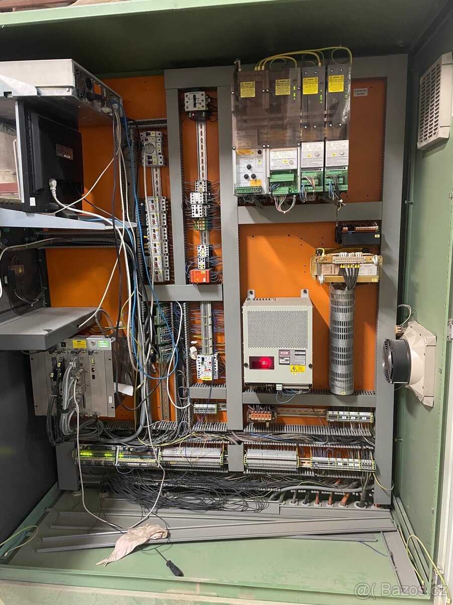 CNC obráběcí centrum weeke BP12 - 5