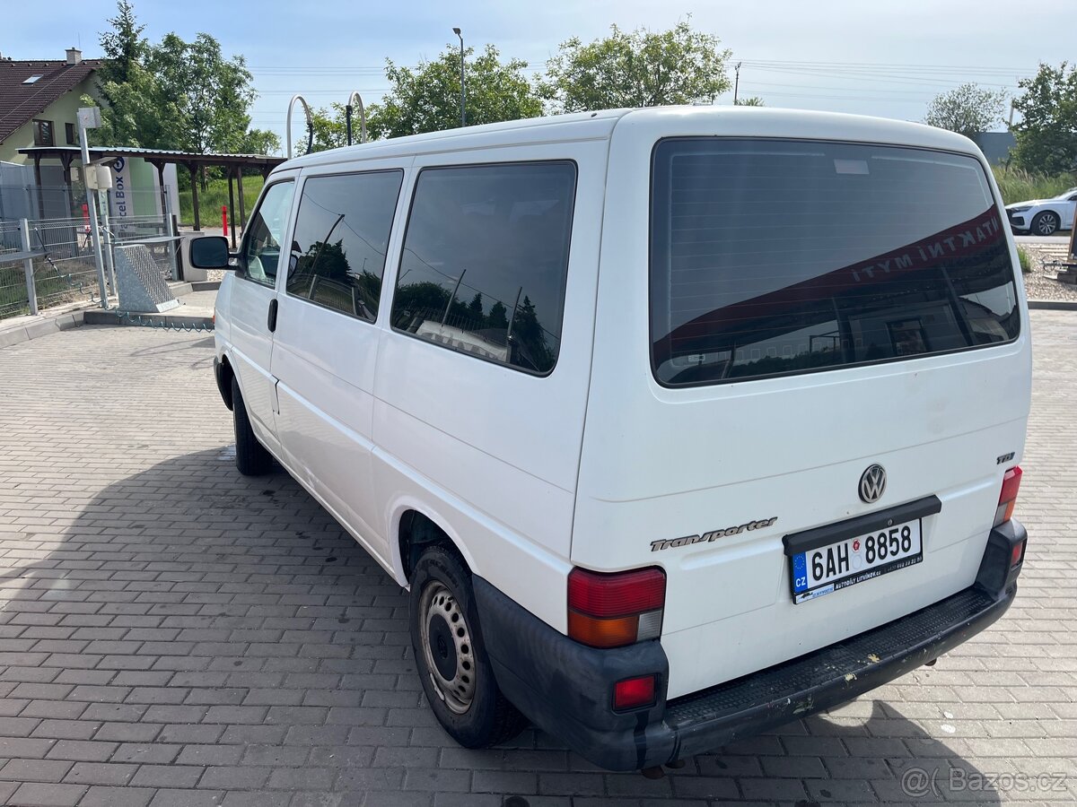 VW Transporter T4 2,5 TDi 65 kw - 5