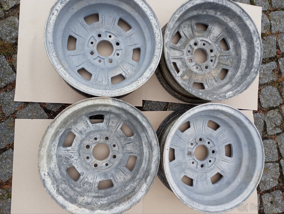 Fiat kola Cromodora 13x 5J - prodám - 5