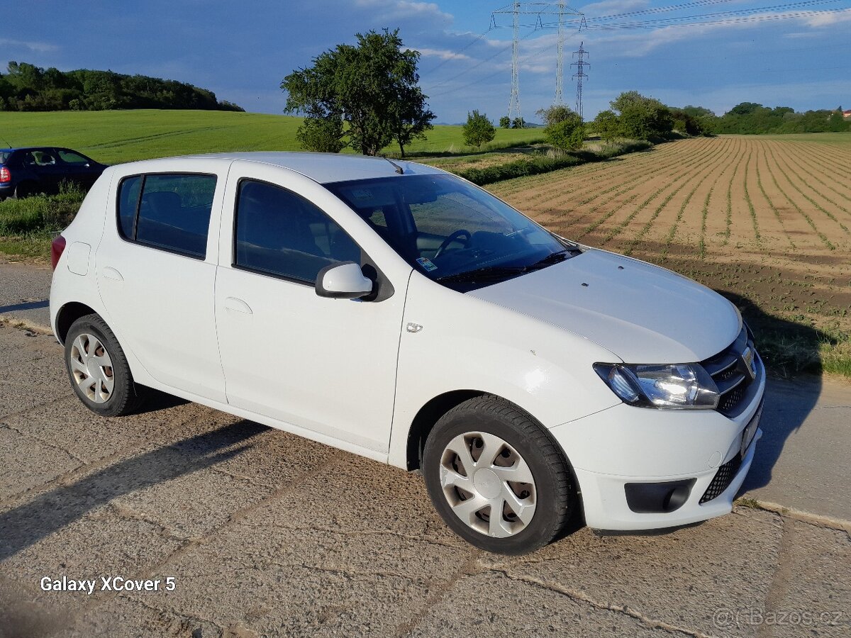 Dacia sandero. 0.9tce - 5