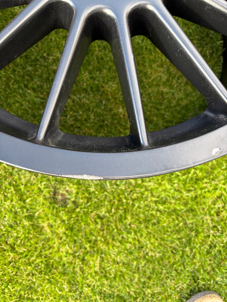 Litá kola BMW 18” - 5