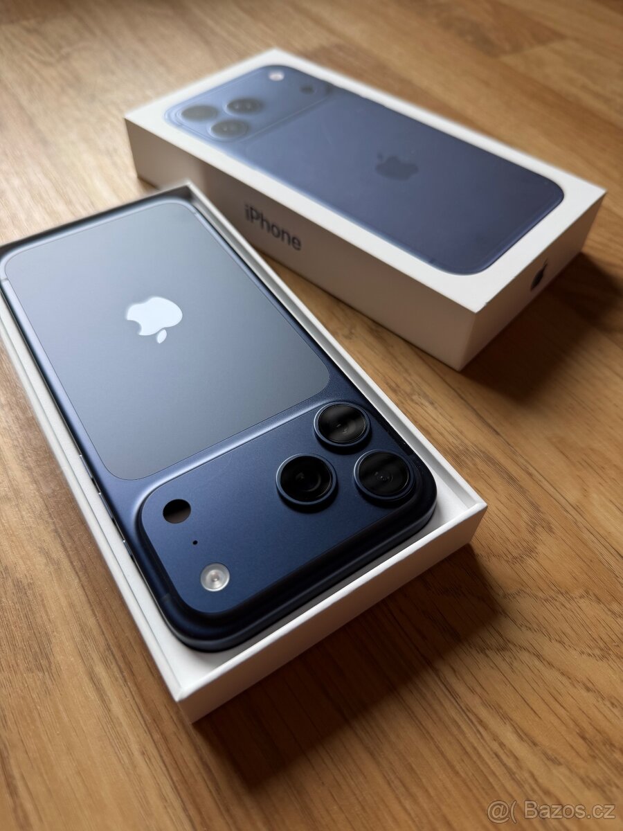 Apple iPhone 17 Pro Max 256GB modrý - 5