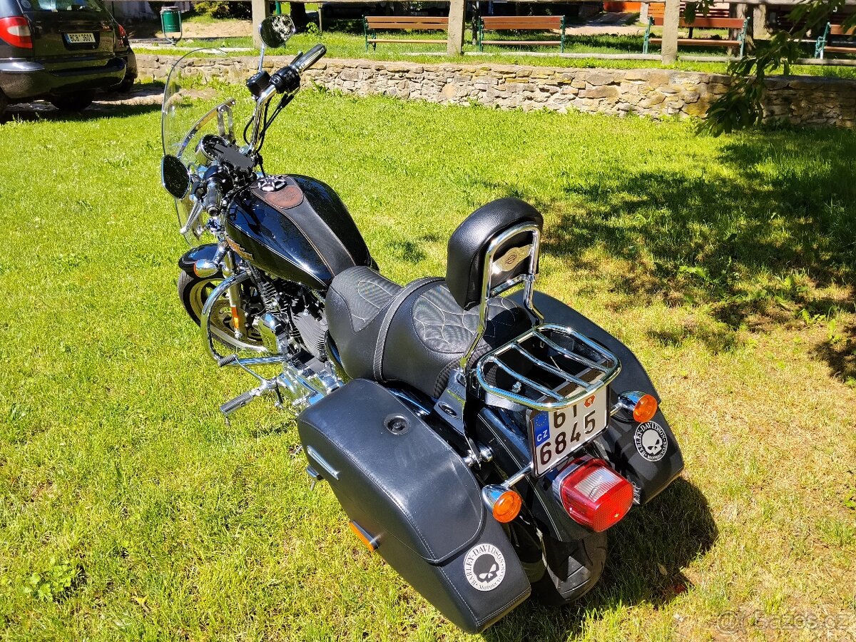Harley Davidson 1200T - 5