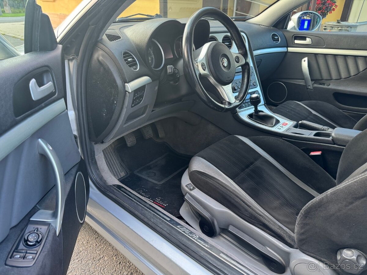 Alfa Romeo Brera 2.2 JTS - 5