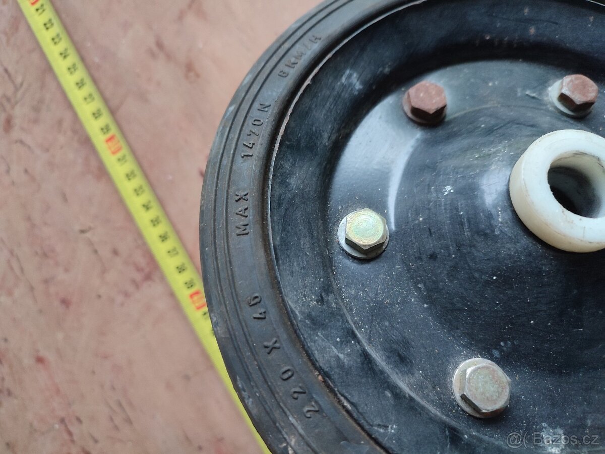 Pryžové kolo nenafukovací - 5