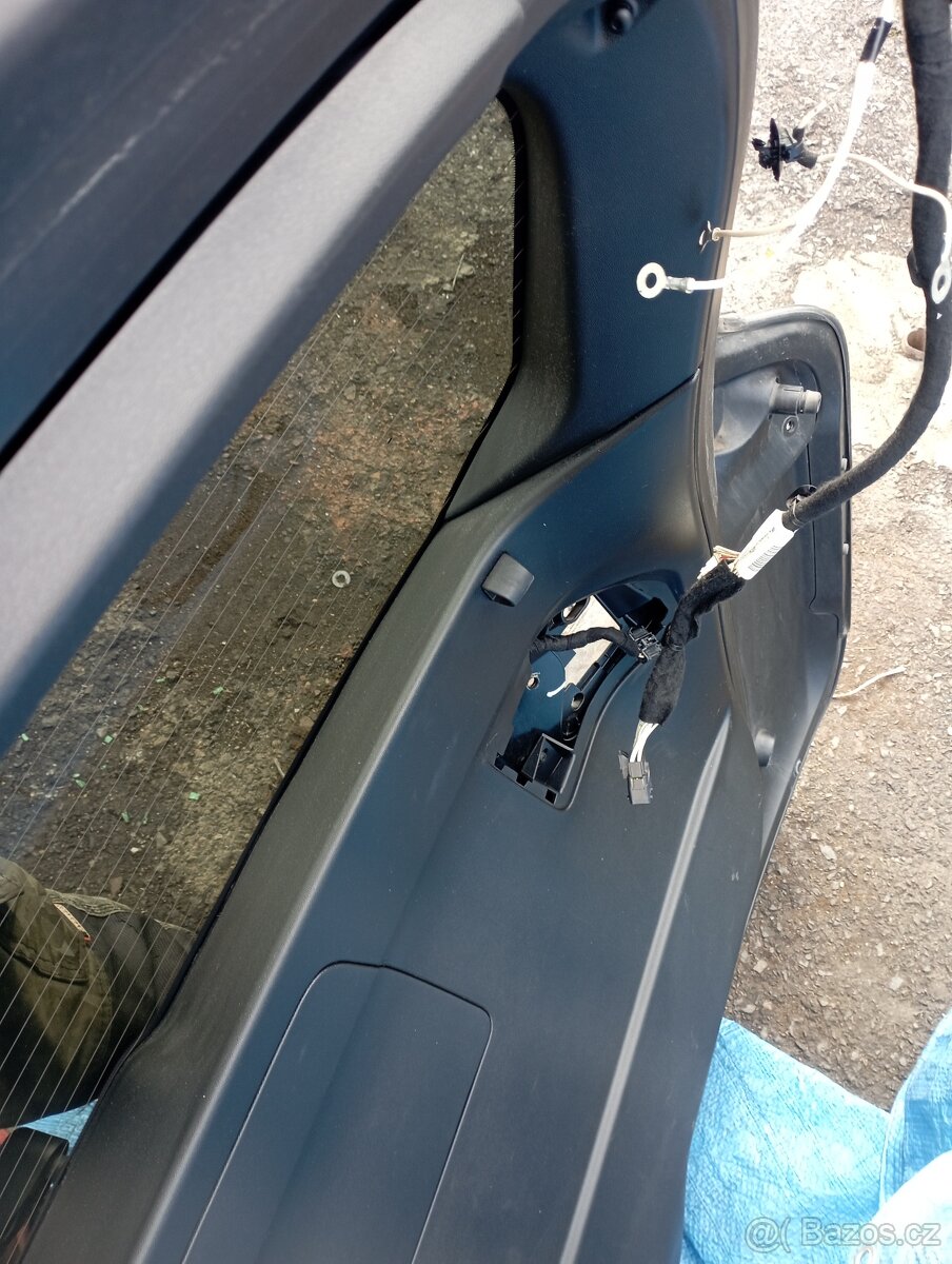 C4 PICASSO 2 ZADNÍ DVEŘE, VÍKO KUFRU, 5 DVEŘE Z RV 2016 - 5