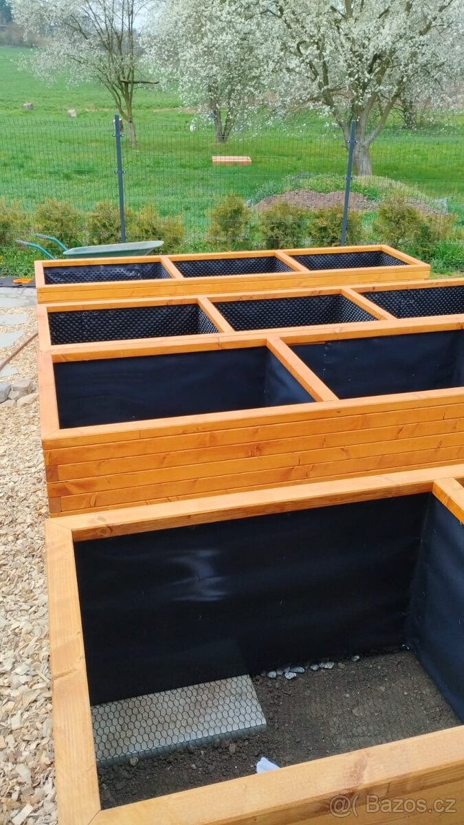 Nový vyvýšený záhon 🥕 - 5