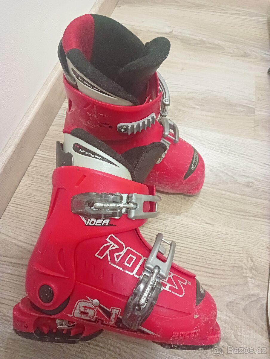 Dětské lyže 90 + lyžáky, helmy, brýle, páteřák - 5