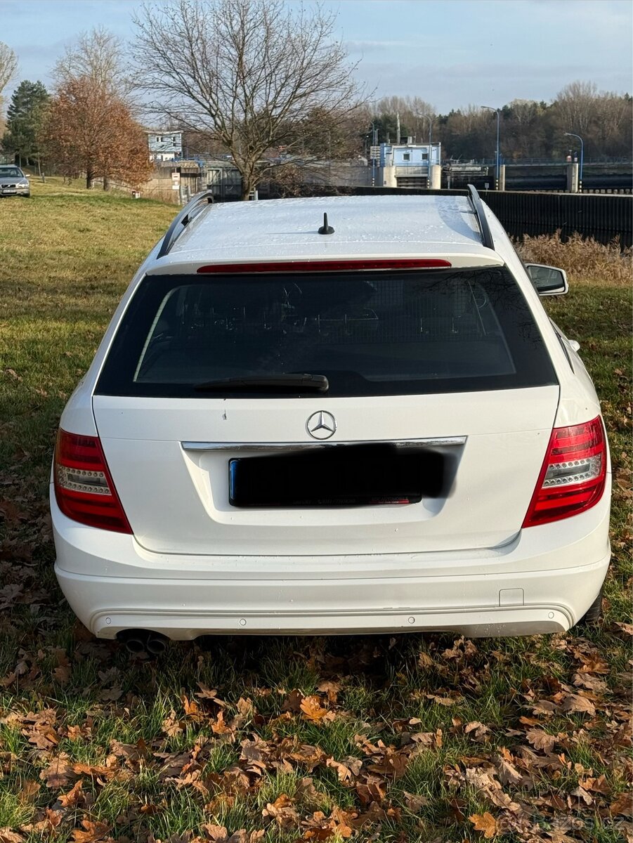Mercedes-Benz W204 Facelift C220 cdi - 5