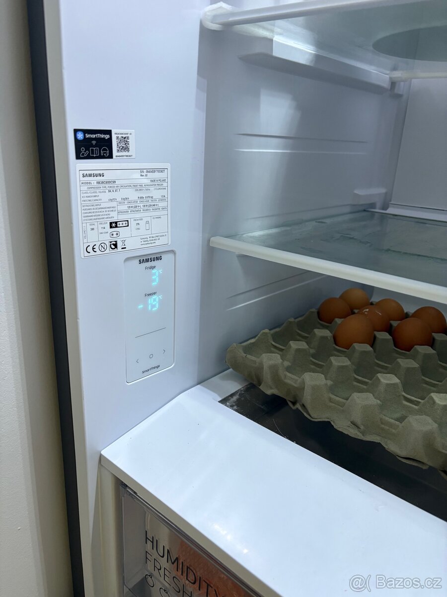 Chladnička s mrazničkou Samsung RB38C600CS9/EF - 5