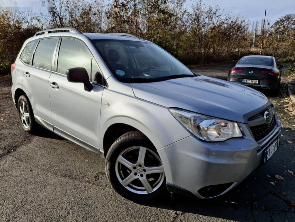 Subaru Forester,2.0 benzin 110 kw - 5