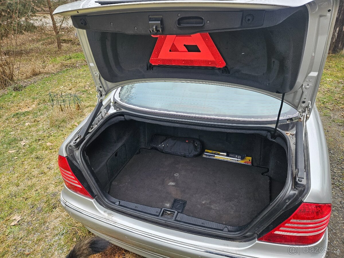 Mercedes S, r. v. 2004 - 5