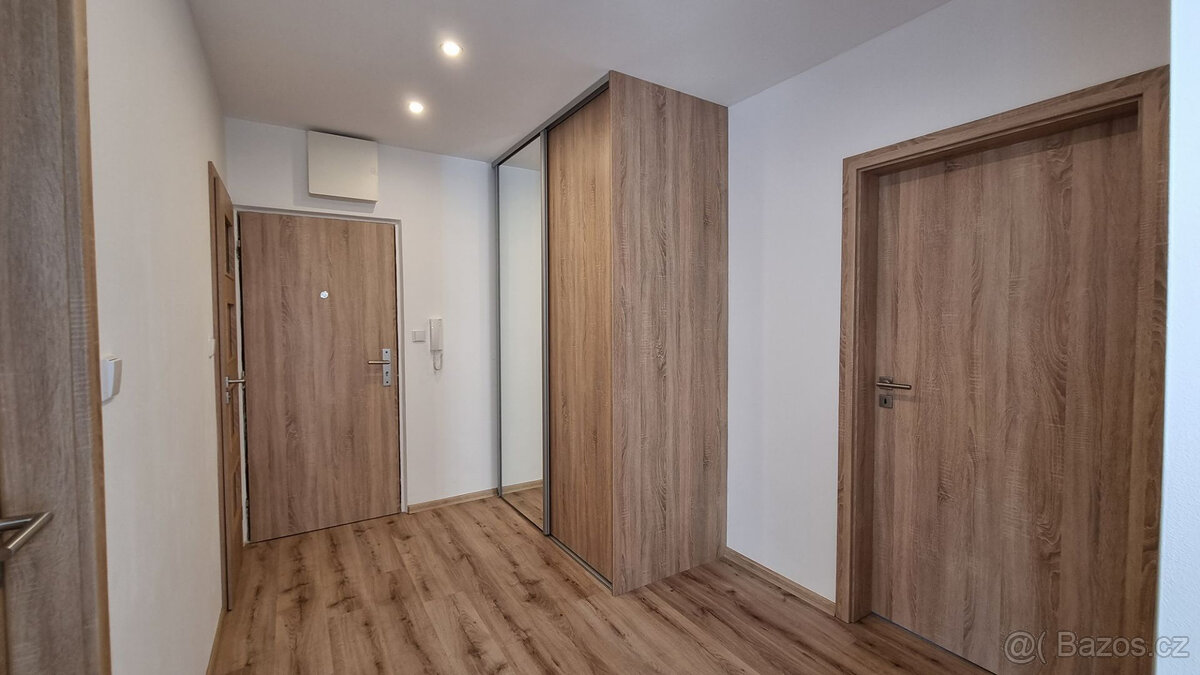 Byt 3+1 po kompletní rekonstrukci v Chrastavě - 5