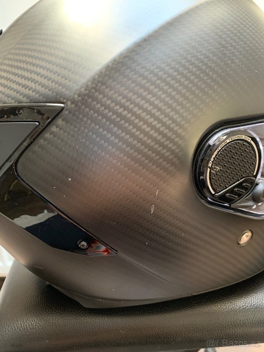 SHARK SPARTAN GT CARBON - helma na motorku - 5