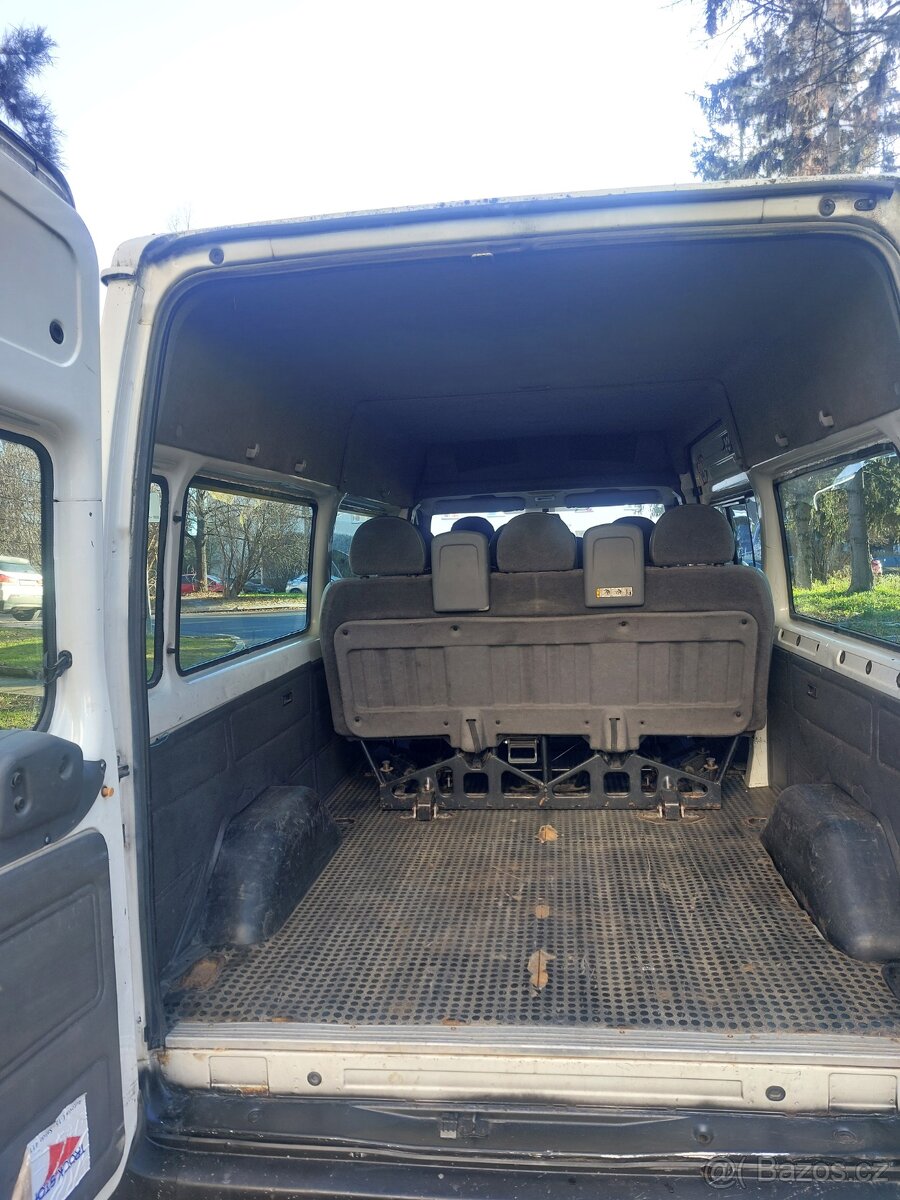 Ford Transit 2.4 TDDI 9 mistné - 5