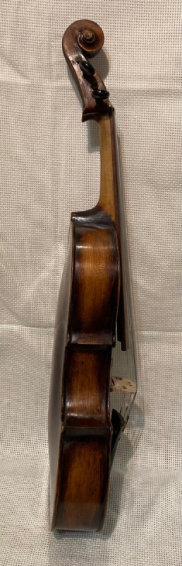 Replika barokní violy s širokými luby - 5