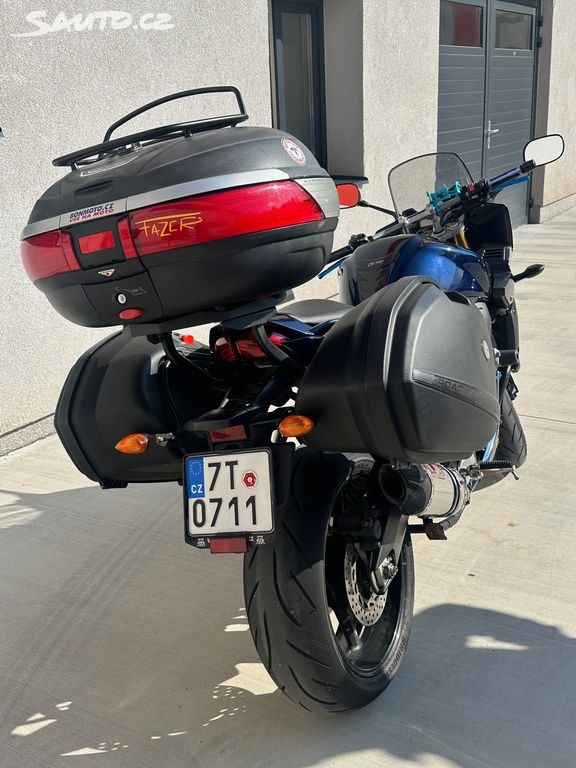 Yamaha FZ1 Fazer - 5