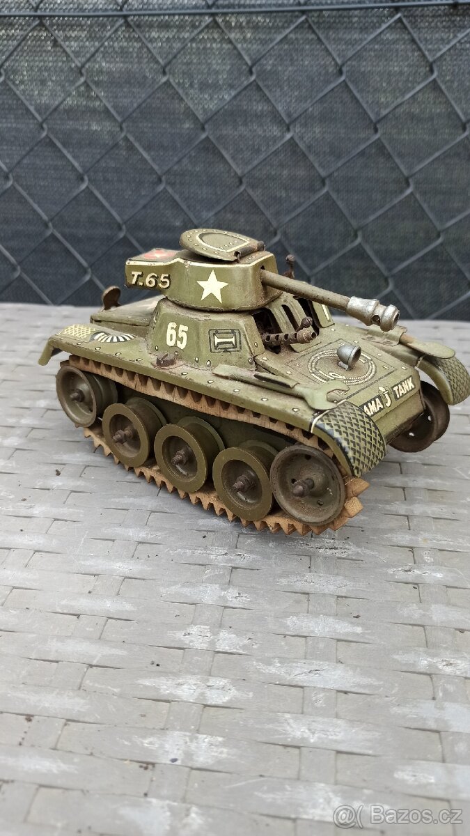 Starožitný tank hračka - 5