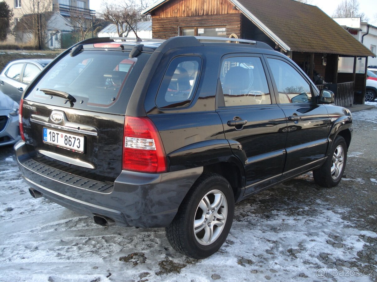 Kia Sportage 2.0 CRDI 4 x 4,NOVÁ STK - 5
