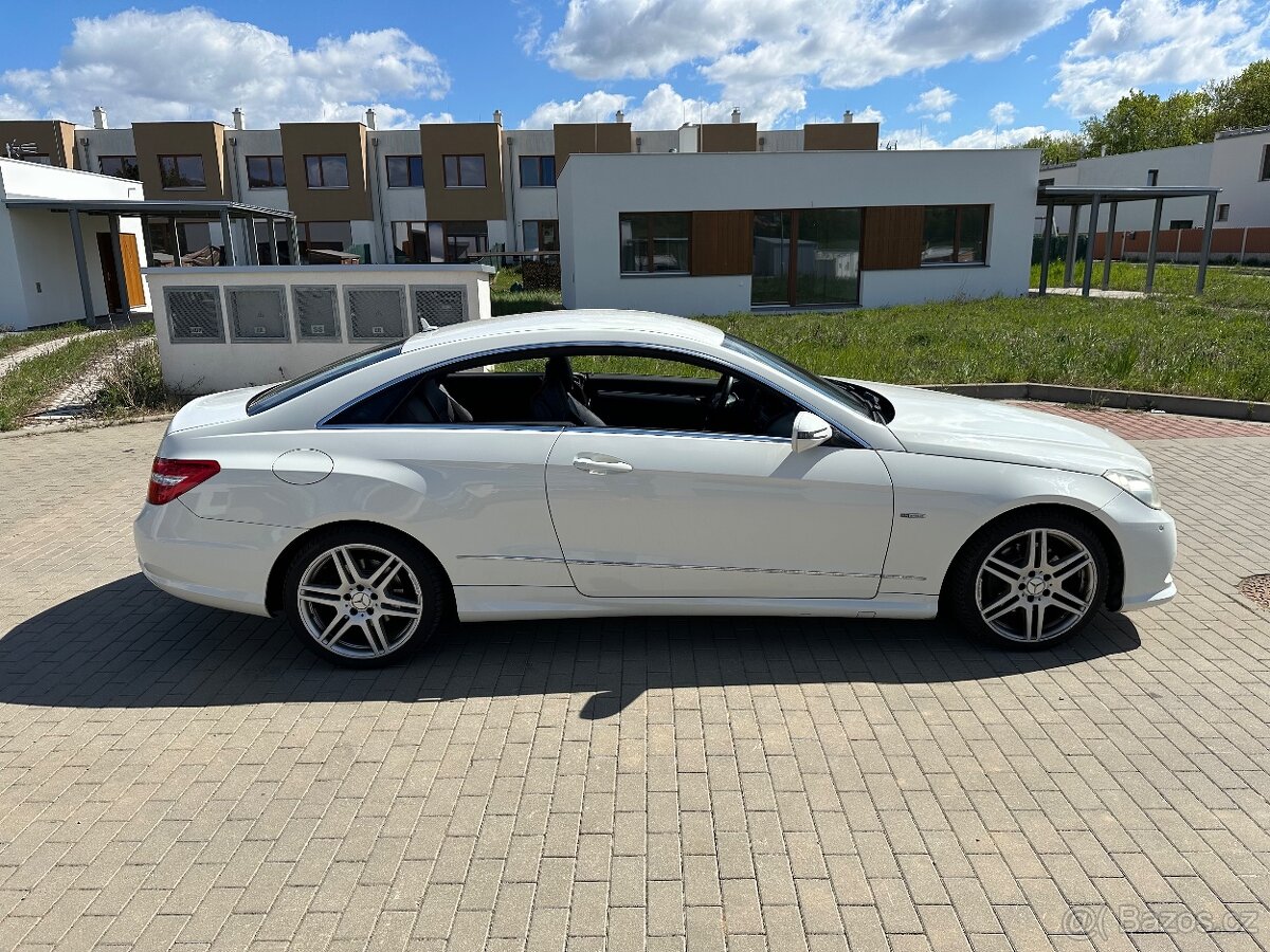 Mercedes-Benz E 350 cdi coupe, AMG paket, 170kW - 5
