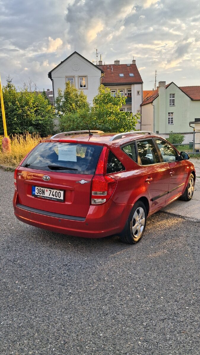 KIA Ceed 2010r. - 5