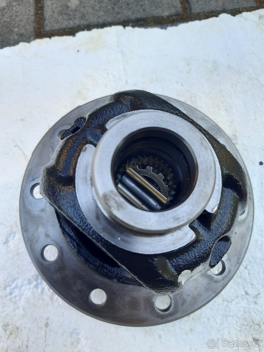 Přední diferenciál - Toyota LC 120