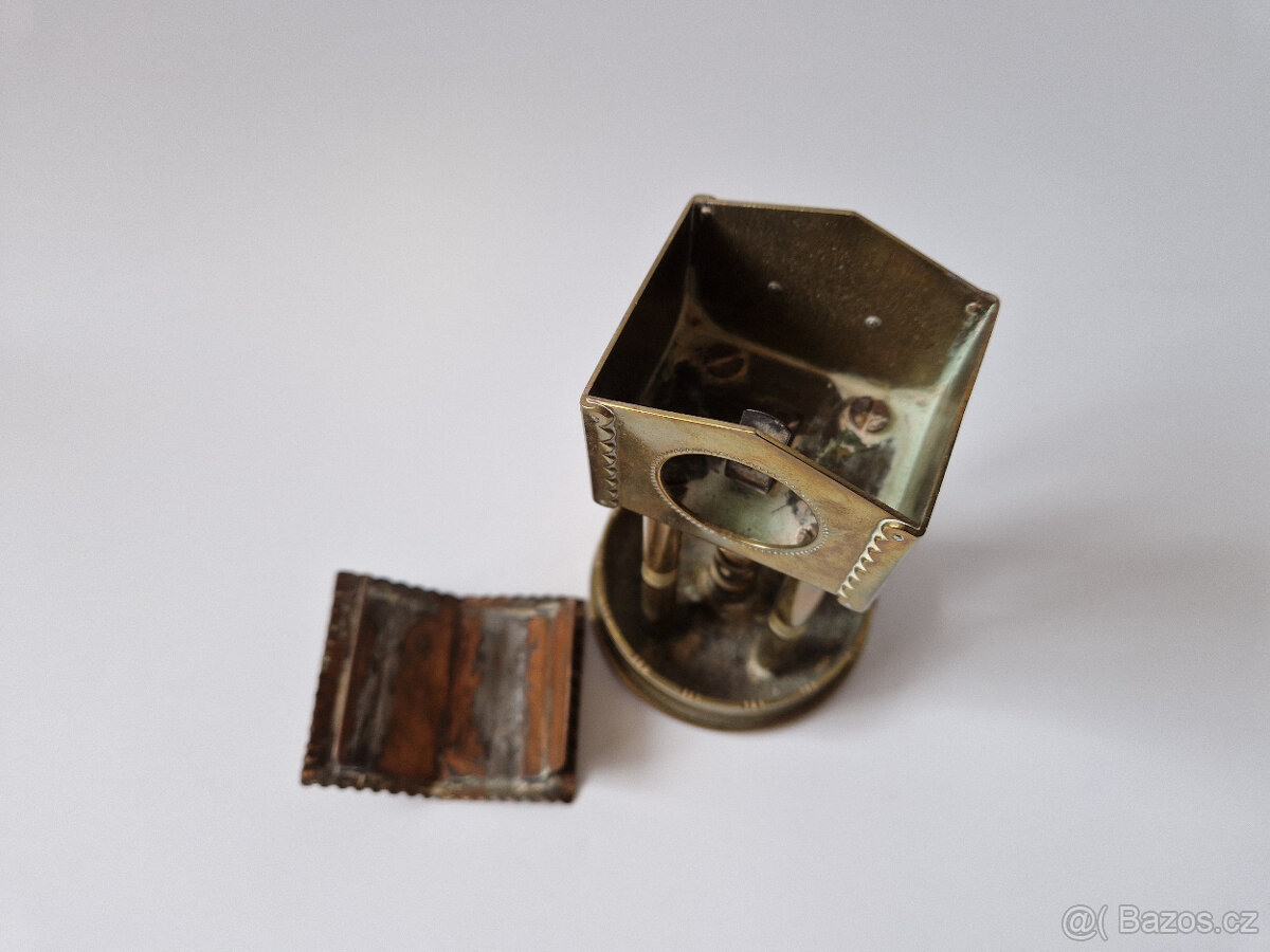 Starožitný stojánek na kapesní hodinky zákopové umění 1915 - 5