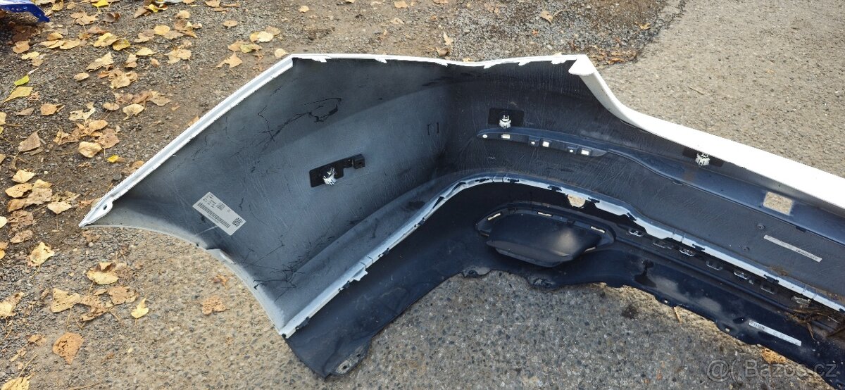 Zadni naraznik mercedes benz CLA W118 - 5