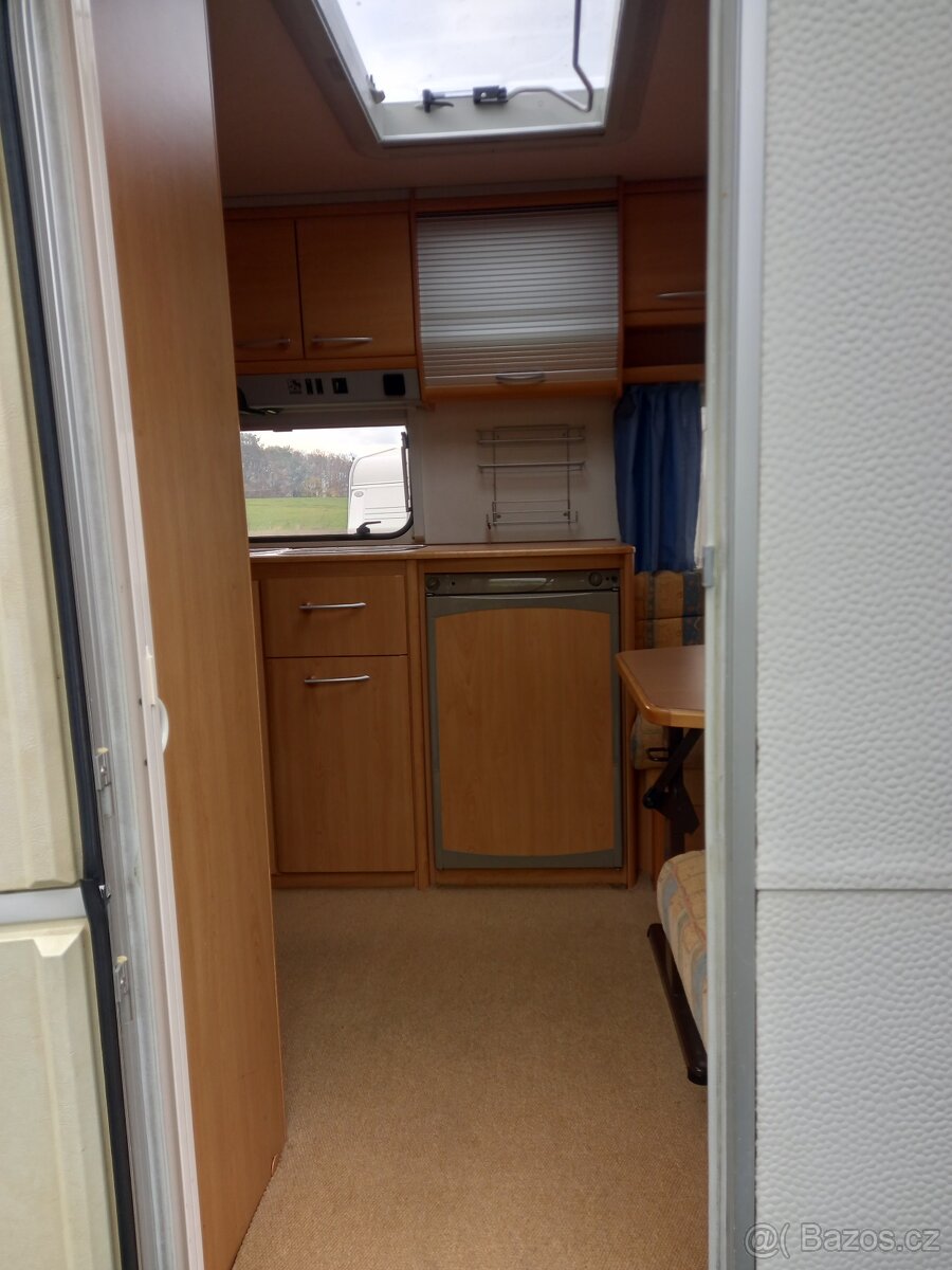 Prodám karavan KNAUS SUDWIND 500 .. MARKIZA - 5