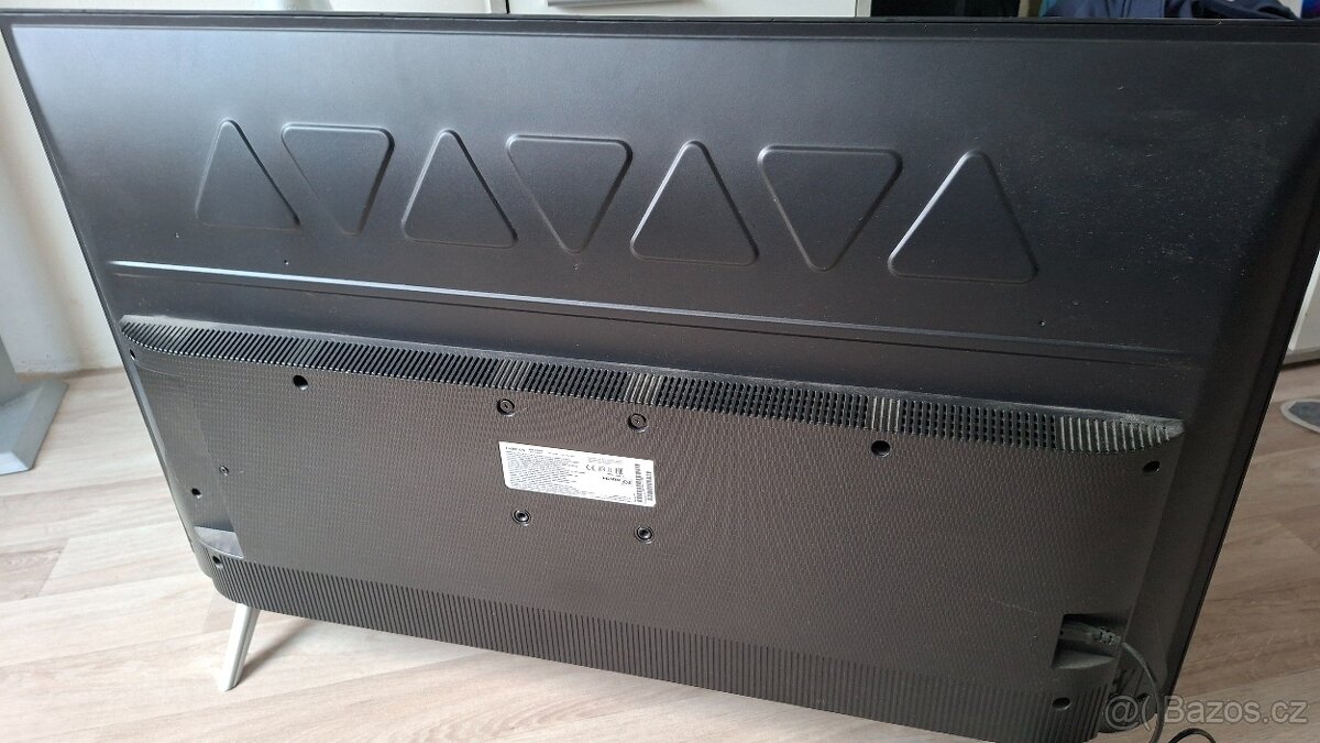 Smart Televize Thomson 102 cm - 5