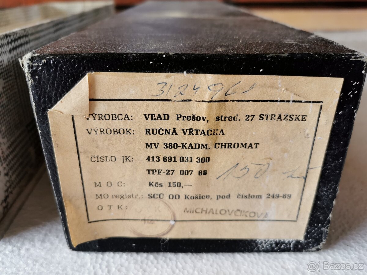 Různě staré ruční vrtačky - 5