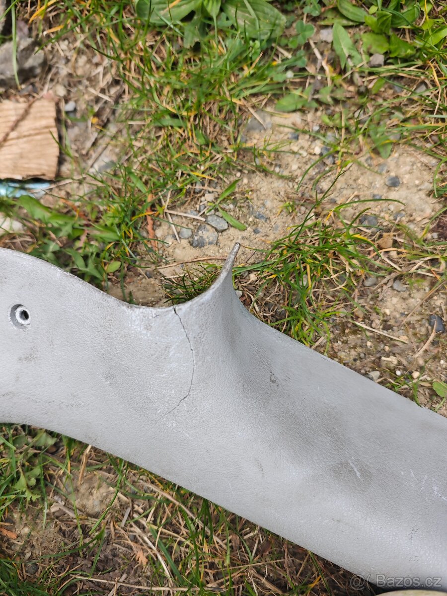 Prodám věci Interiér Multivan T4 - 5