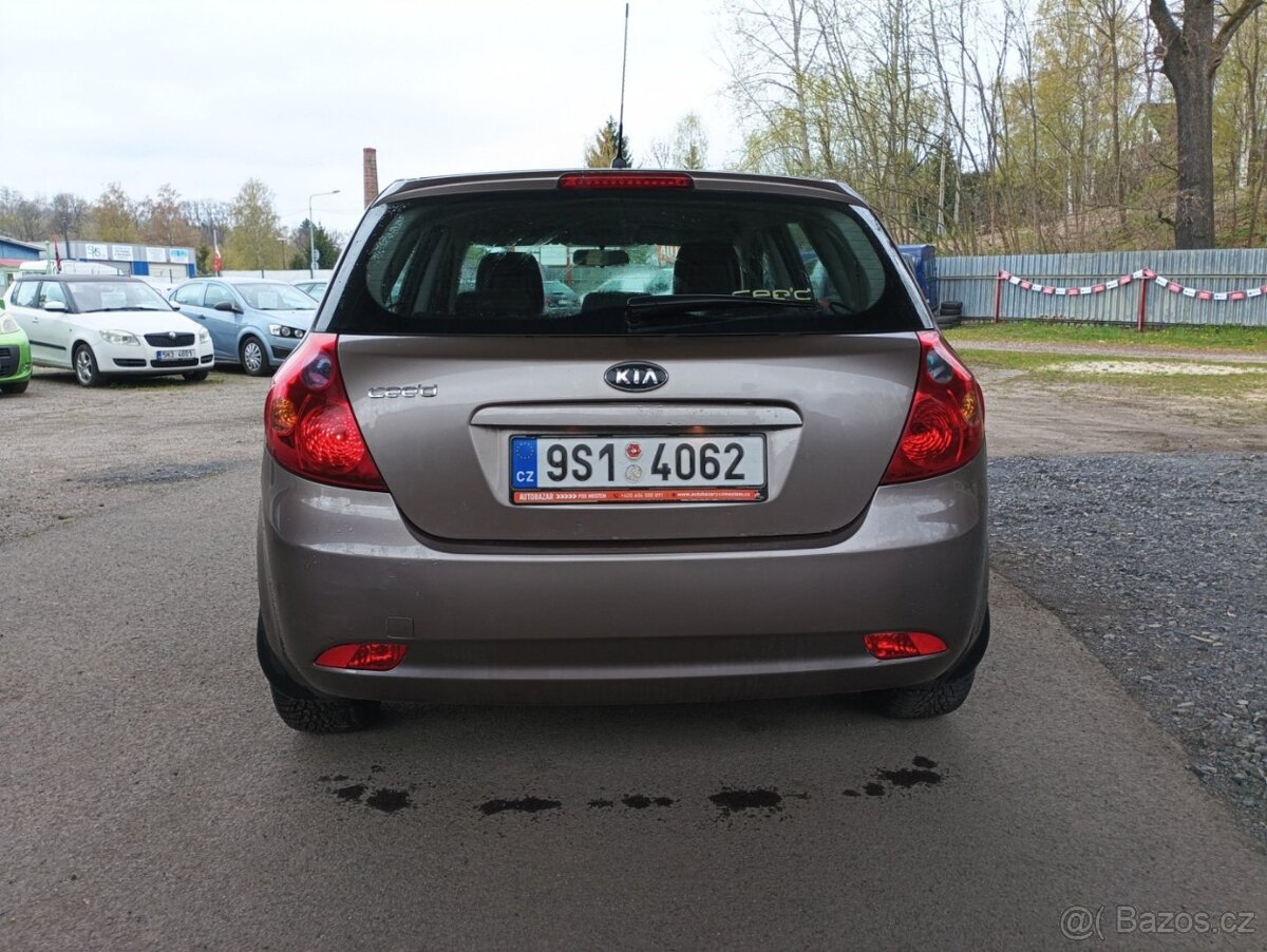Kia Cee´d B5P21 - 5