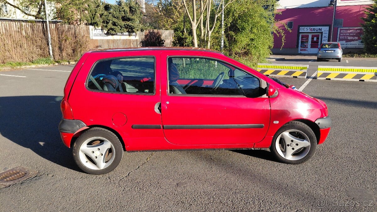 Renault Twingo 1 - 5