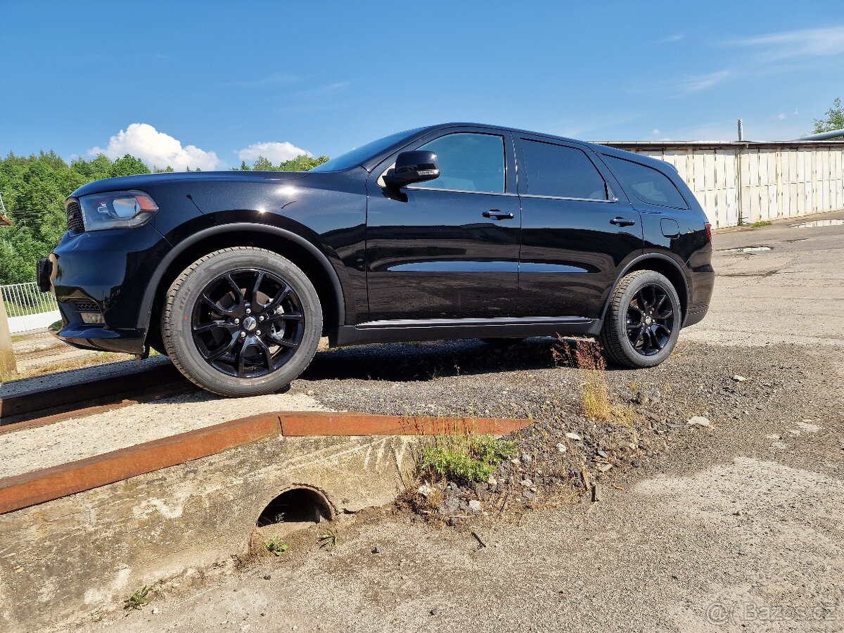 Dodge Durango 5.7 R/T LPG 6míst odpočet DPH č.611