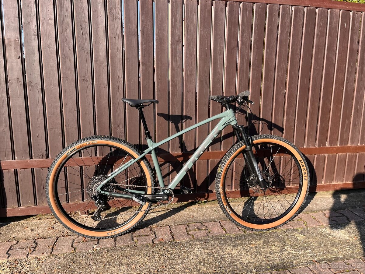 Trek Marlin 7 Gen 3 M/L jako nový - 5