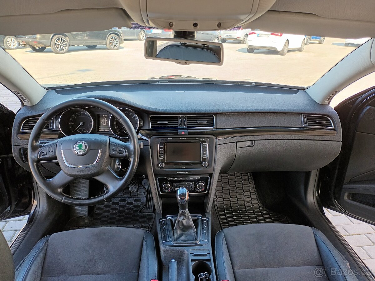 Škoda Superb 2,0 TDI,125KW,4X4,ČR,KŮŽE,NAVI - 5
