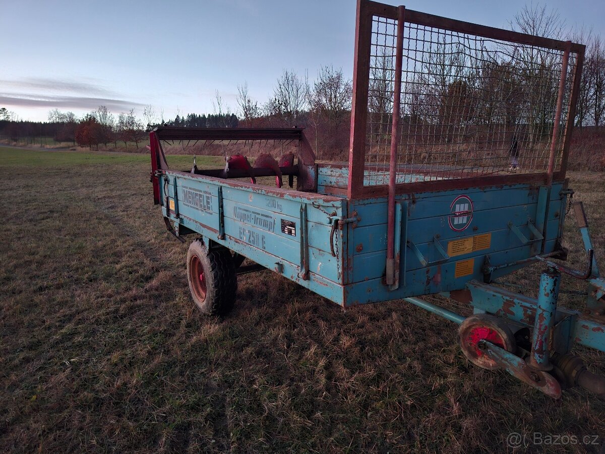Rozmetadlo hnoje MENGELE - 5
