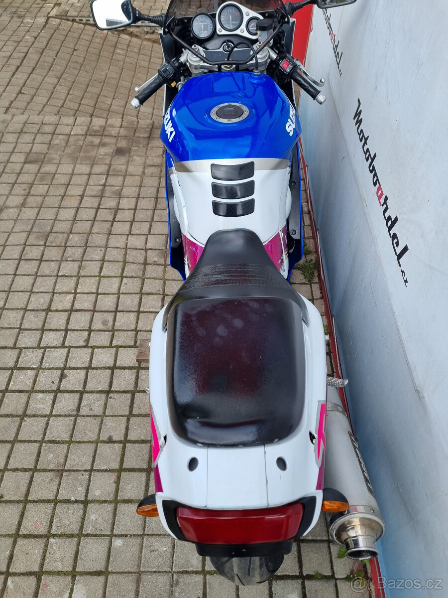 Suzuki GSX-R 750 W - 5