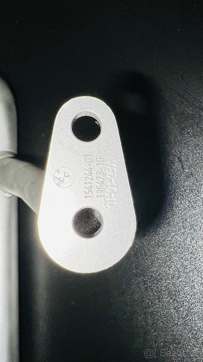 Padaci ram motoru pravý BMW 1250 GS - 5