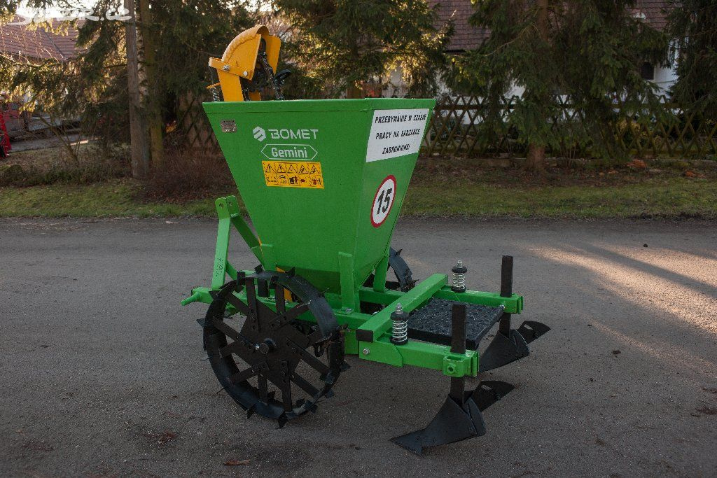 Sazeč brambor BOMET - Jednořádkový - 5