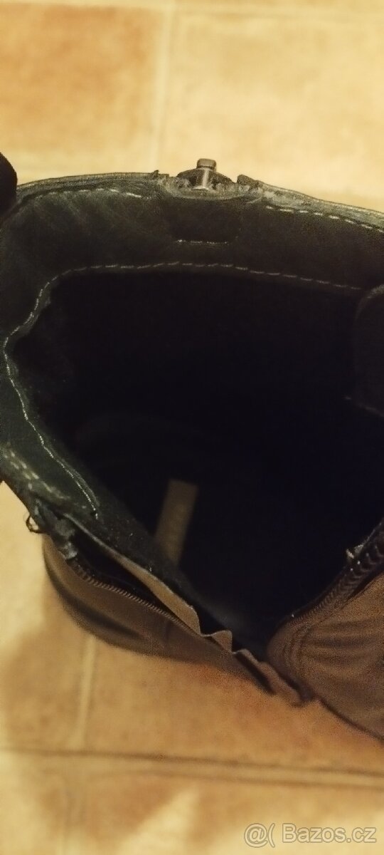 Kožené vyšší kotníčkové boty Baťa vel. 40 - 5