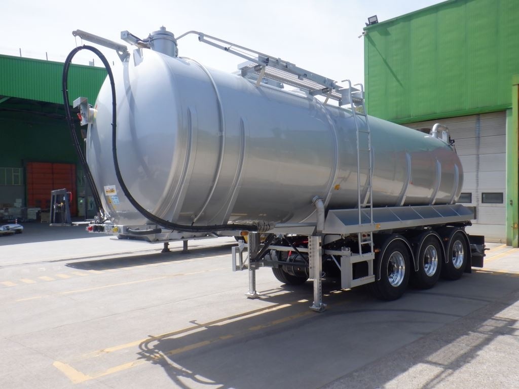 Cisterna na digestát s čerpadlem - 5