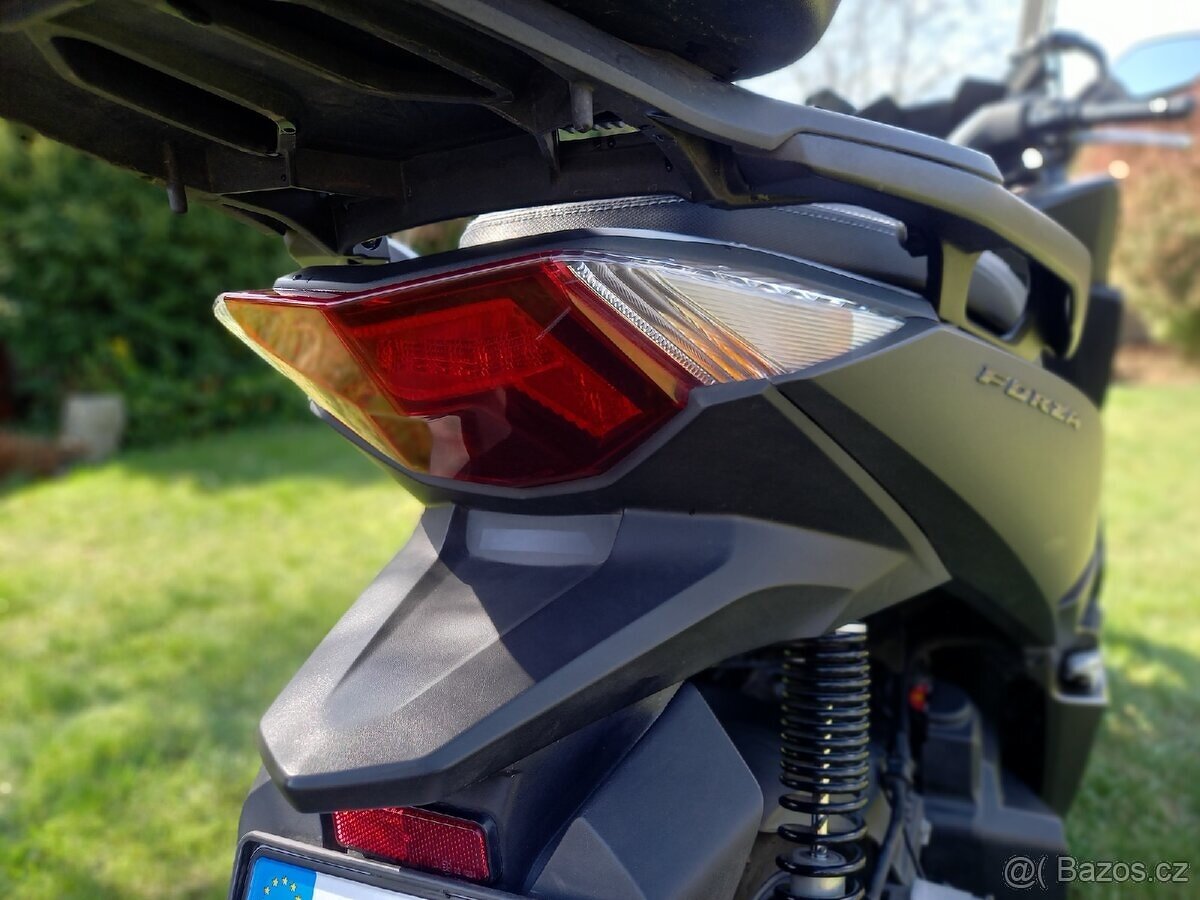 Honda Forza 125 - 5