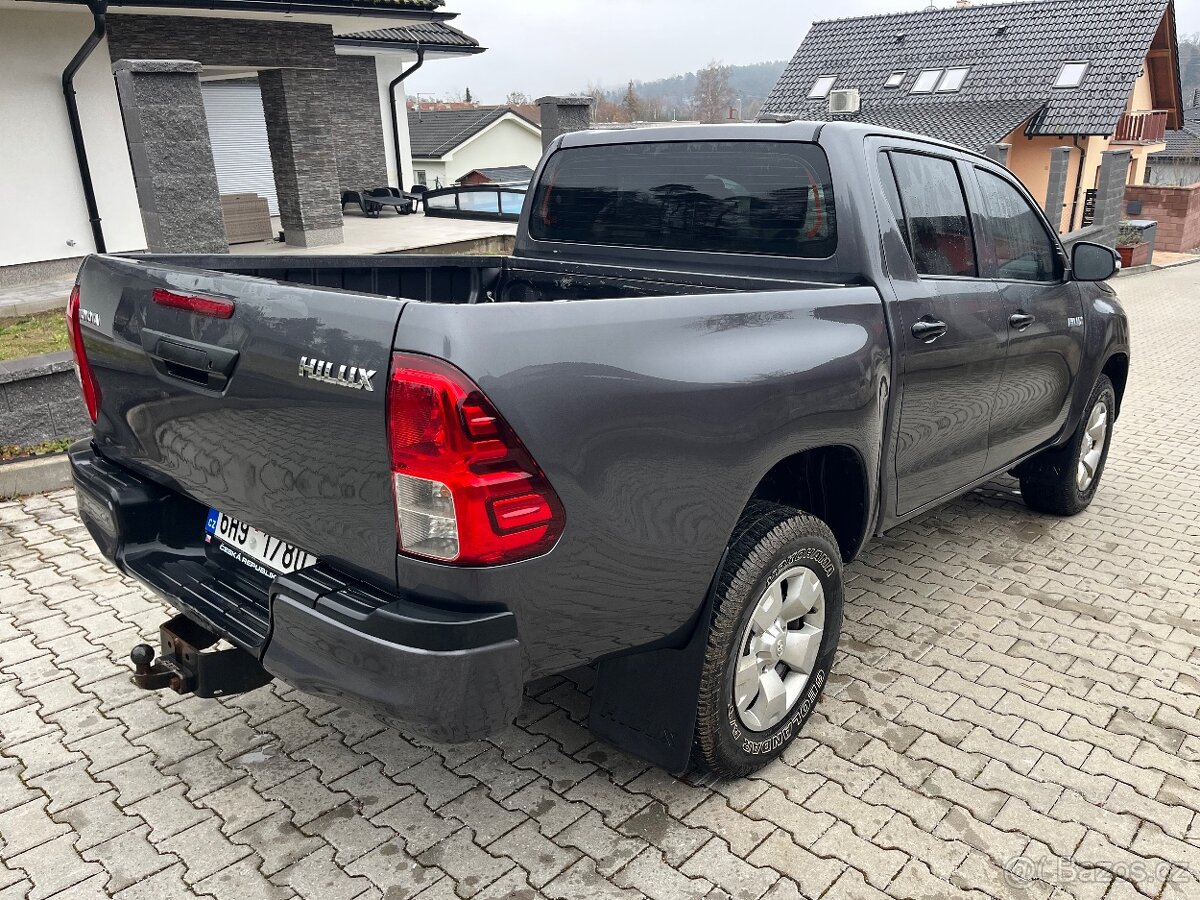 🛻 Prodám Toyota Hilux 2.4 D-4D 🛻 - 5