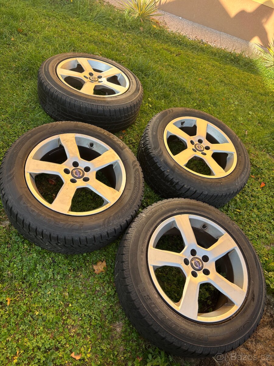 Sada 4ks originálních kol Volvo 235/60 R18, zimní - 5