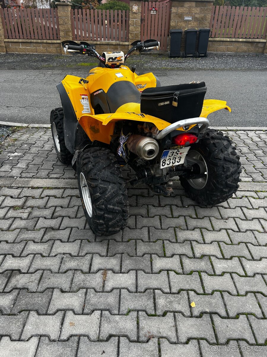 CAN AM RENEGADE 800