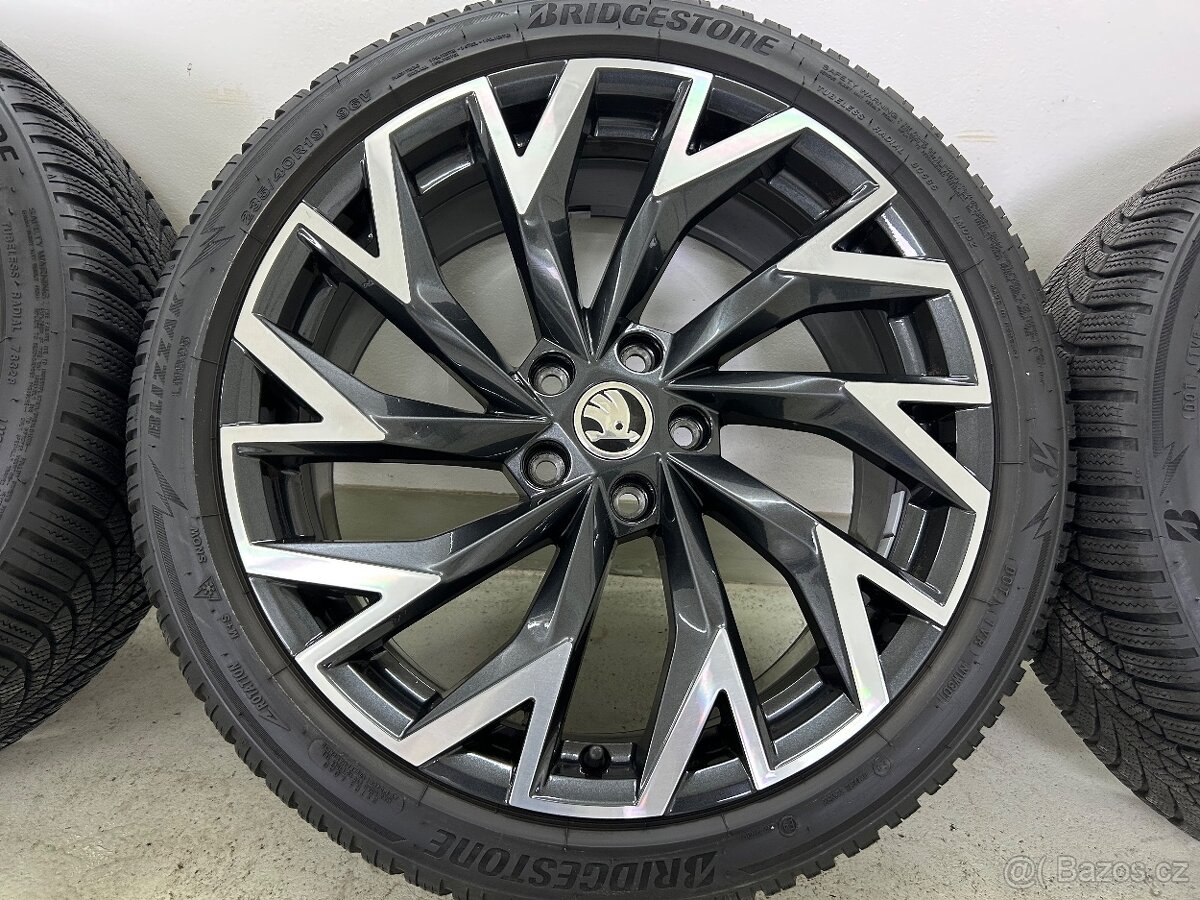 zimní originál sada Škoda Superb IV Helix 19" - 5