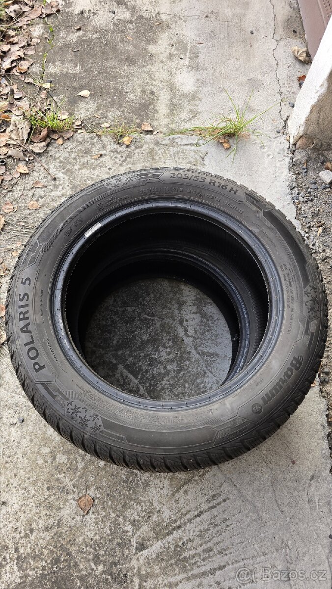 4x zimní pneu 205/55/16
Vzorek viz foto. Cena 200,-/ks. - 5