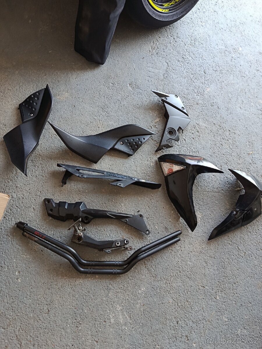 Díly Kawasaki z1000 - 5